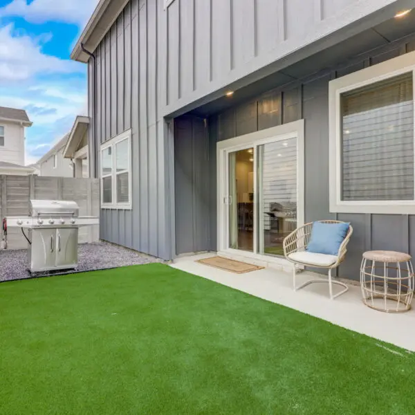 Harvest Media Gallery: BB Living Gallery