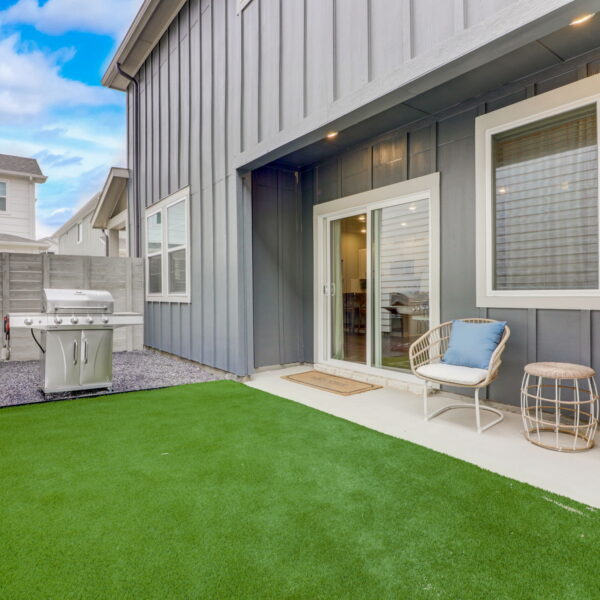 Harvest Media Gallery: BB Living Gallery
